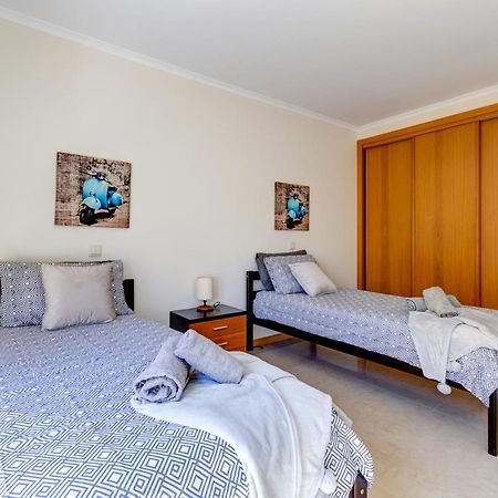 Two Bedroom Apartment With Rooftop Pool In アルヴォル エクステリア 写真